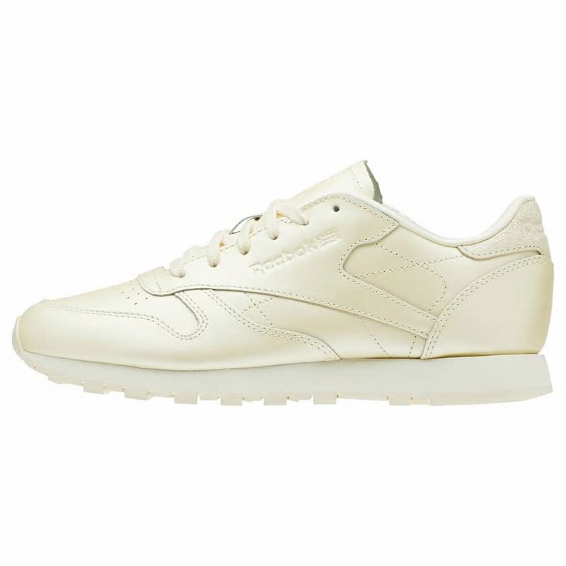 Tenisi Reebok Classic Leather Dama Bej Romania PQ5605HI